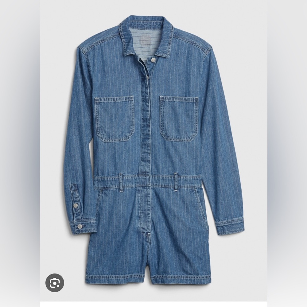 COPY - Gap Denim Utility Romper with Long Sleeves and Buttons size 6R